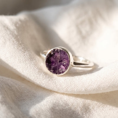 Raw Amethyst Ring — Calm, Clarity & Intuition