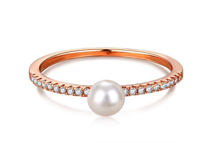 Pearl Rose Gold Ring